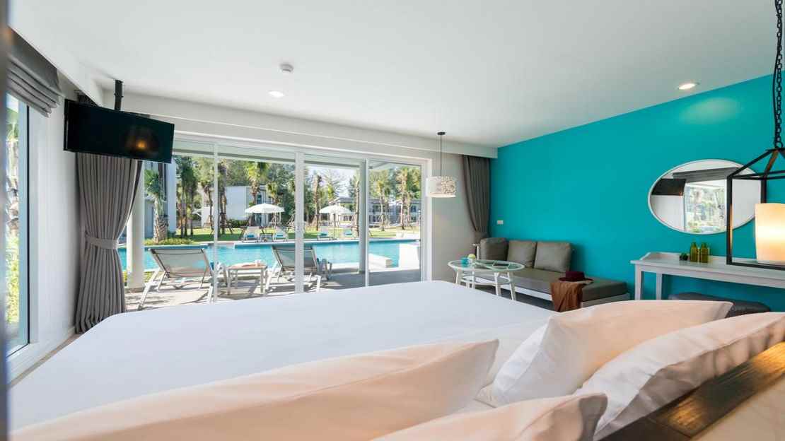 Waters Wing - Waters Pool Access